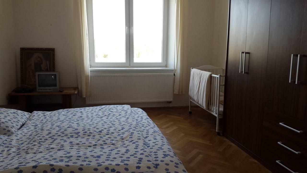 Apartmán Ella - Tábor -CZ - U stadionu míru 1735 Exterior foto